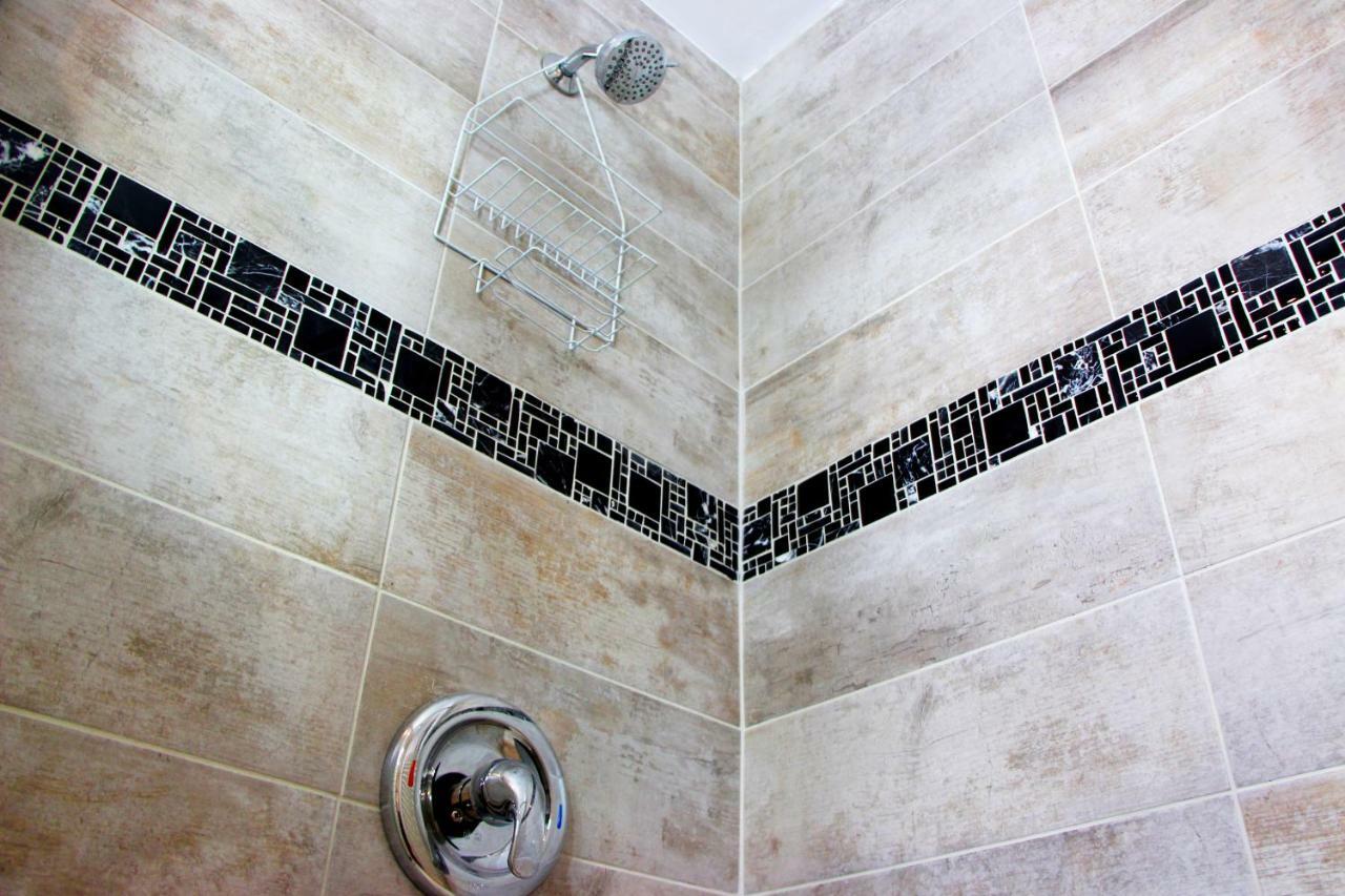 Private Comfy Apartment In Μόντρεαλ Εξωτερικό φωτογραφία